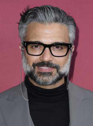 Jaime Camil (Presentador)