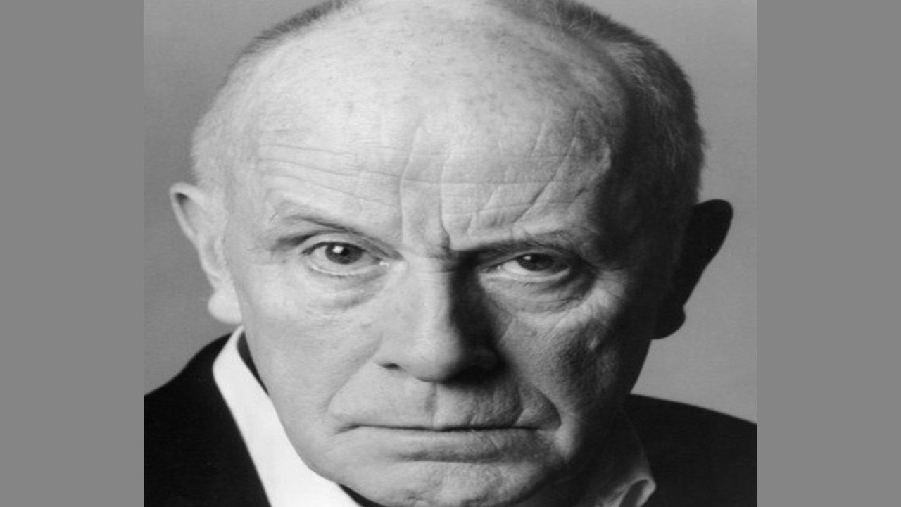 Richard Wilson | Presentador Británico conocido por Drama, Comedia y Acción