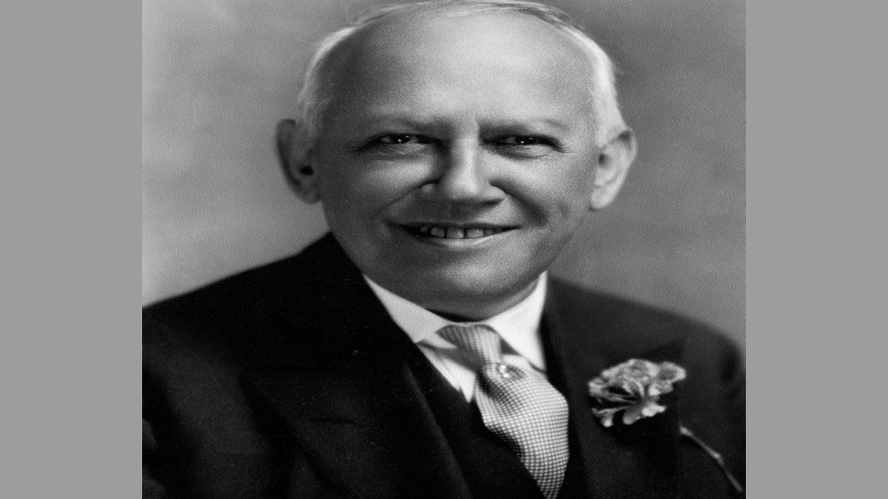 Carl Laemmle (Presentador)