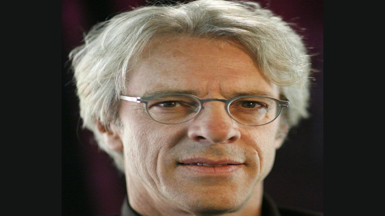 Stewart Copeland | Conductor Televisivo conocido por Drama, Comedia y Crimen