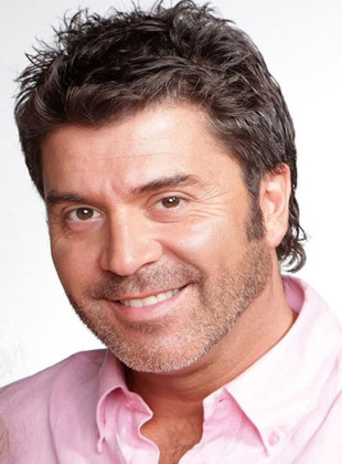 Pollo Valdivia (Presentador)