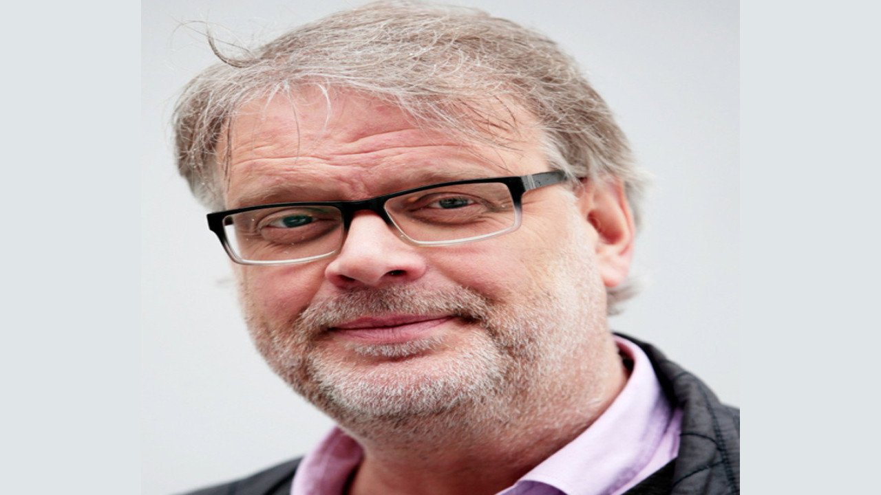 Hans Rosenfeldt (Presentador)