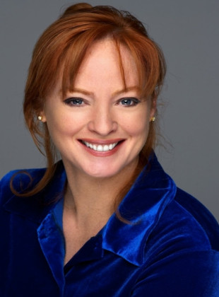 Dana Hee (Presentadora)
