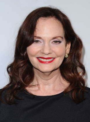 Lesley Ann Warren (Presentadora)