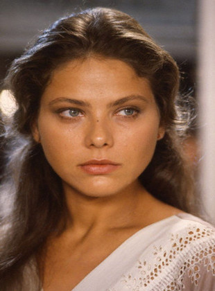 Ornella Muti (Presentadora)