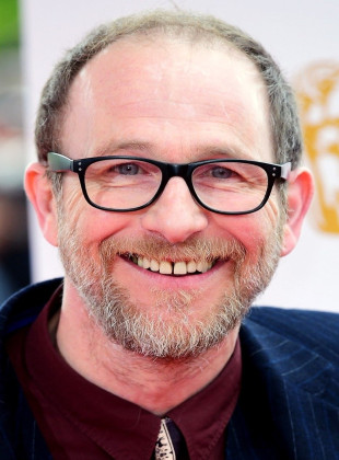 Paul Kaye (Presentador)
