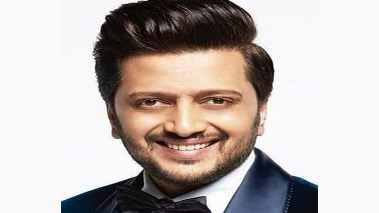 Riteish Deshmukh (Presentador)
