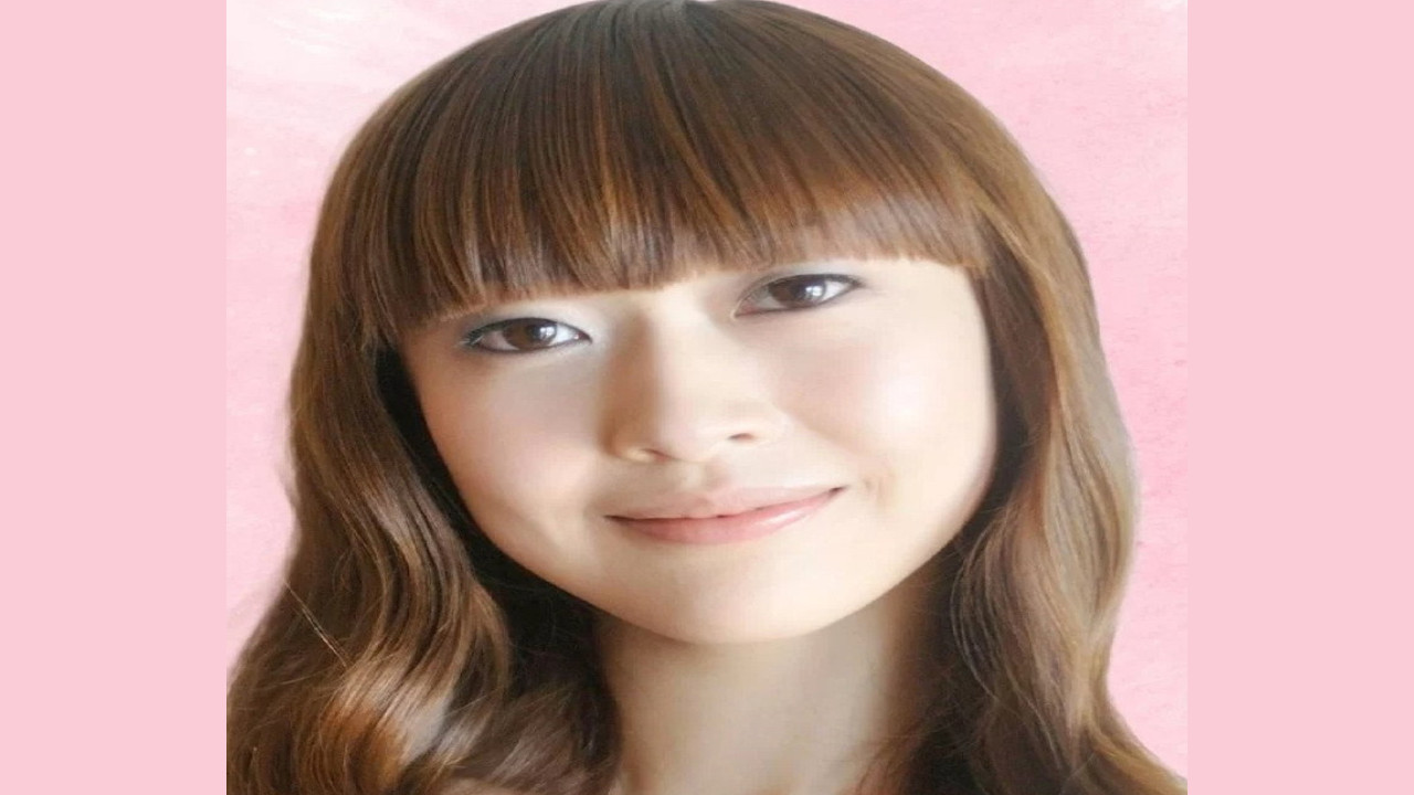 Mamiko Noto (Presentadora)