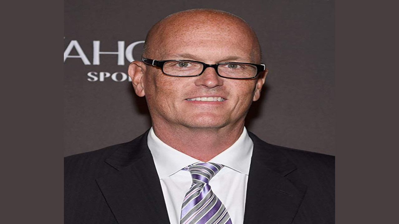 Scott Van Pelt (Presentador)