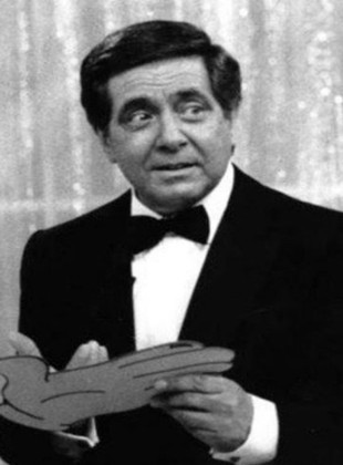 Corrado (Presentador)
