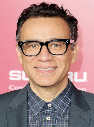 Fred Armisen (Presentador)