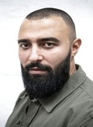 Hadi Ka-Koush (Presentador)