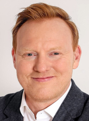 Anders Breinholt (Presentador)
