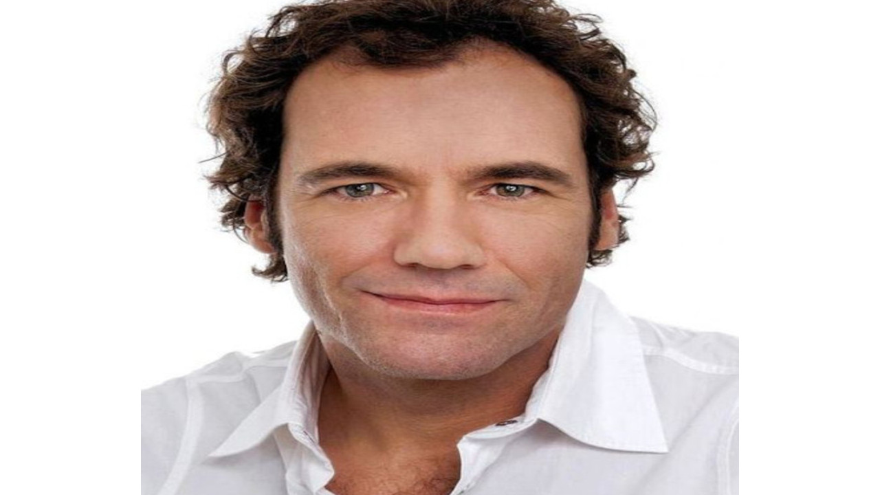 Thomas Ohrner (Presentador)