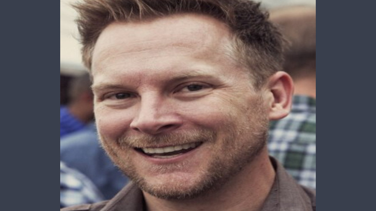 Brian Brushwood (Presentador)