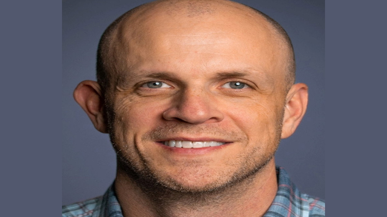 Dan Cox (Técnico)